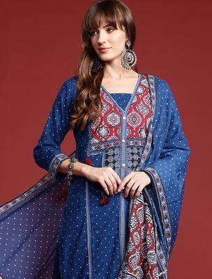 Blue printed pure cotton kurta trouser dupatta set 1