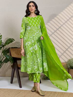 Green printed pure cotton kurta trouser dupatta set 4