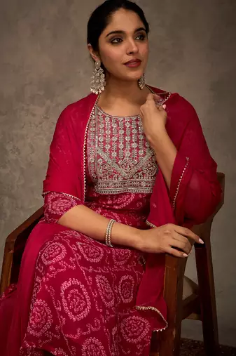 Pink printed georgette kurta trouser dupatta set