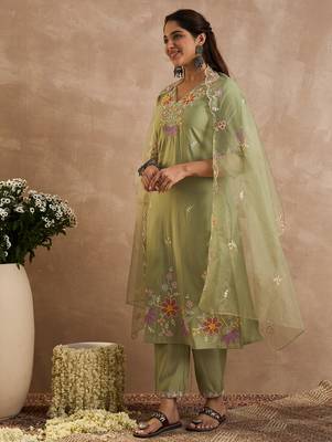 Green embroidered silk kurta trouser dupatta set 3