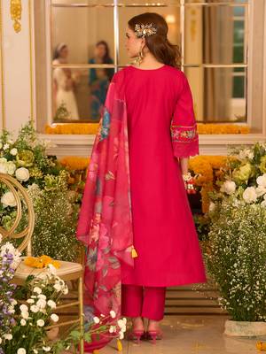 Pink embroidered silk kurta trouser dupatta set 2