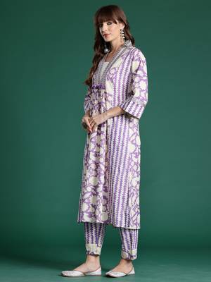 Lavender printed pure cotton kurta trouser dupatta set 3