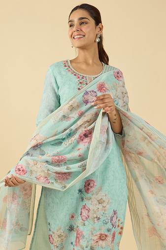 Blue embroidered linen kurta trouser dupatta set