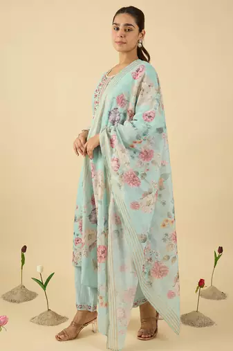 Blue embroidered linen kurta trouser dupatta set