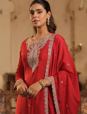 Maroon embroidered silk kurta trouser dupatta set 1