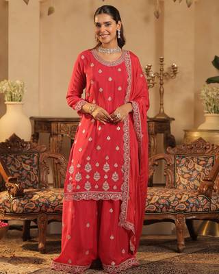 Pink embroidered chinon kurta trouser dupatta set 4