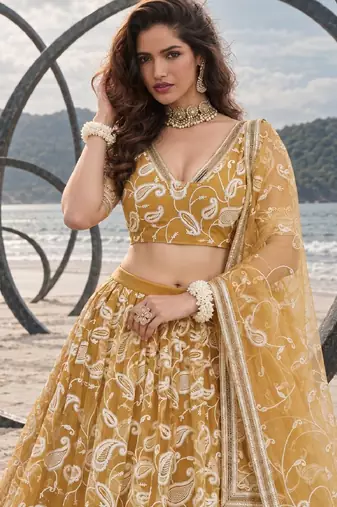 LIGHT GOLD NET THREAD WITH ZARI AND SEQUINCE WORK FESTIVE LEHENGA CHOLI SET FOR WOMEN'S