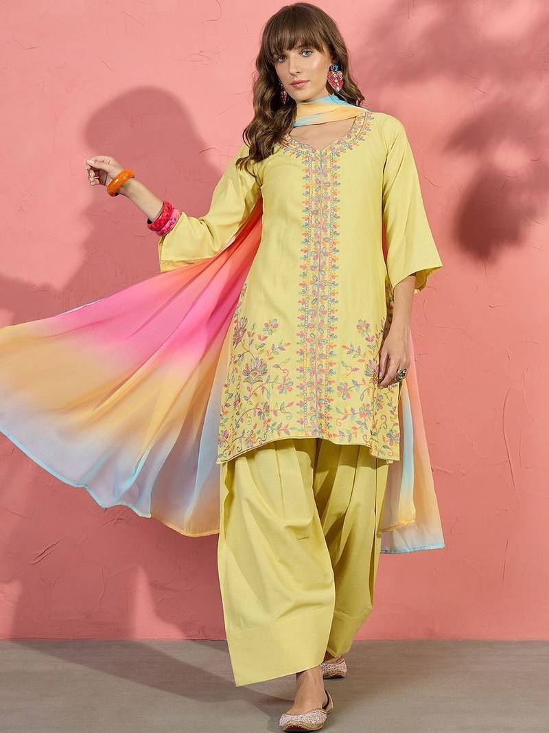 women floral embroidered thread work kurta with farshi salwar and dupatta