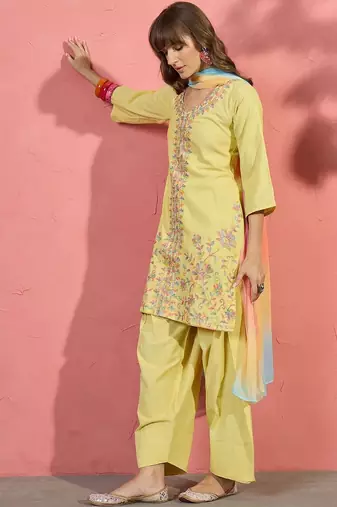 women floral embroidered thread work kurta with farshi salwar and dupatta