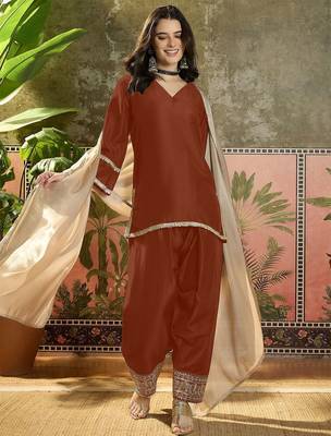 women cotton embroidered straight kurta and farshi salwar with dupatta set 5