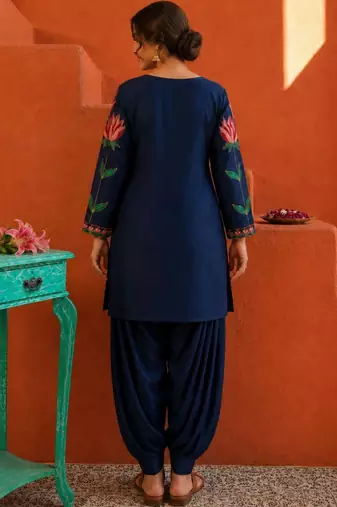 women floral embroidered regular thread work kurta with patiala