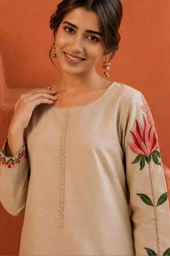 women floral embroidered regular thread work kurta with patiala