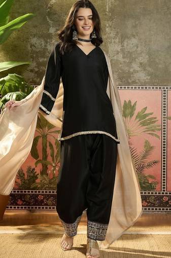 women cotton embroidered straight kurta and farshi salwar with dupatta set