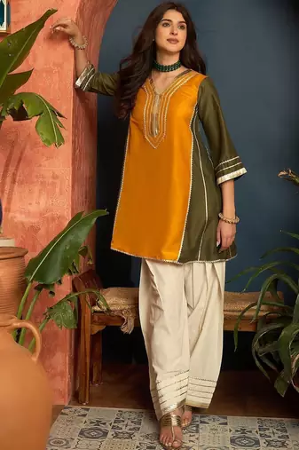 women ethnic motifs embroidered regular gotta patti kurta with salwar