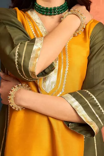 women ethnic motifs embroidered regular gotta patti kurta with salwar
