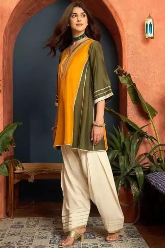 women ethnic motifs embroidered regular gotta patti kurta with salwar