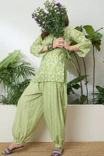 women's linen floral print summer wear short kurti with farshi salwar set