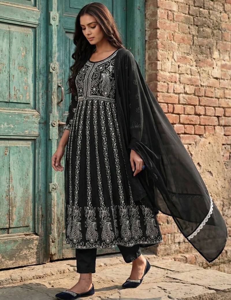 women ethnic motifs embroidered regular thread work kurta with trousers & with dupatta