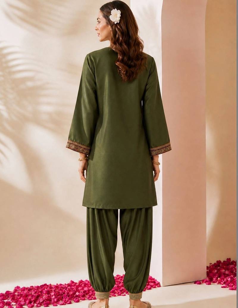 women ethnic motifs embroidered regular thread work kurta with patiala