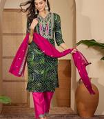 women bandhani printed regular thread work kurta with pyjamas & with dupatta