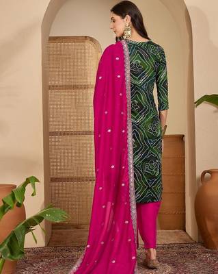 women bandhani printed regular thread work kurta with pyjamas & with dupatta 6