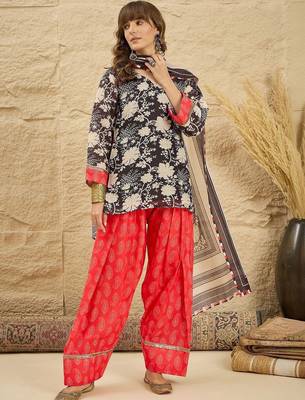 women floral printed regular linen kurta with farshi salwar and dupatta 3