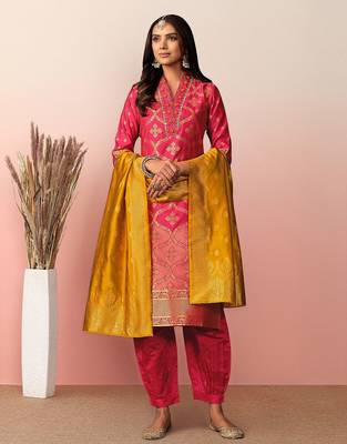 women regular thread work kurta with trousers & with dupatta 1