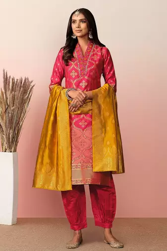 women regular thread work kurta with trousers & with dupatta