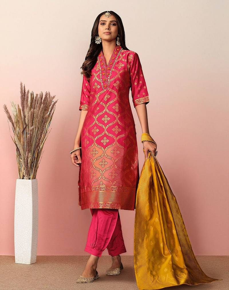women regular thread work kurta with trousers & with dupatta