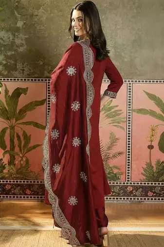 women ethnic motifs embroidered tiered thread work kurta with palazzos & with dupatta
