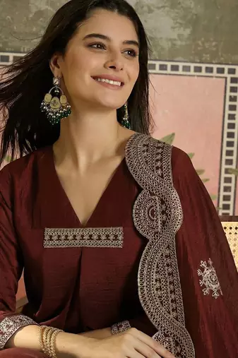 women ethnic motifs embroidered tiered thread work kurta with palazzos & with dupatta