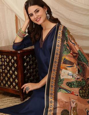 women ethnic motifs regular thread work kurta with trousers & with dupatta 6