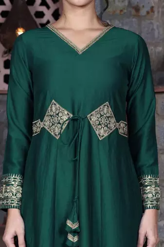 women ethnic motifs embroidered regular patchwork kurta with palazzos & with dupatta