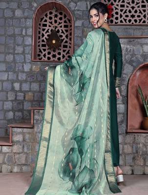 women ethnic motifs embroidered regular patchwork kurta with palazzos & with dupatta 5