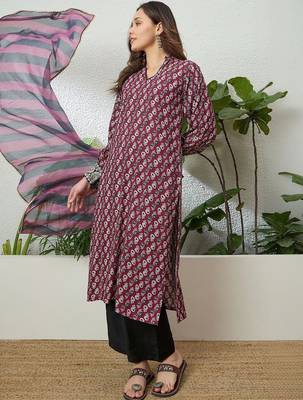 women ethnic motifs printed thread work kurta with trousers & with dupatta 3