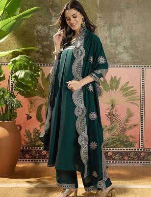 women ethnic motifs regular thread work kurta with palazzos & with dupatta 3