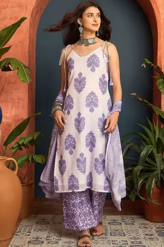 women floral printed regular linen kurta with palazzos & with dupatta