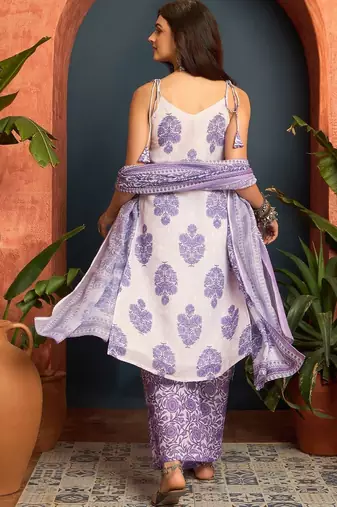 women floral printed regular linen kurta with palazzos & with dupatta
