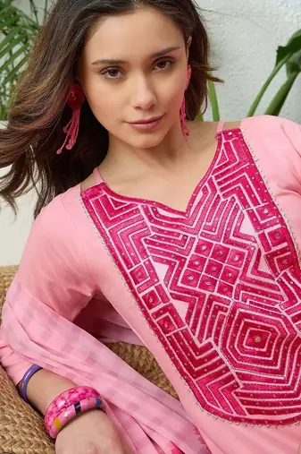 women ethnic motifs embroidered regular thread work kurta with palazzos & with dupatta