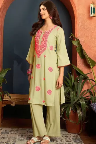 women ethnic motifs embroidered regular thread work kurta with palazzos