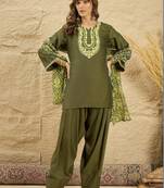 women ethnic motifs embroidered regular thread work kurta with patiala & with dupatta