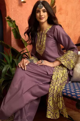 women ethnic motifs embroidered regular thread work kurta with patiala & with dupatta