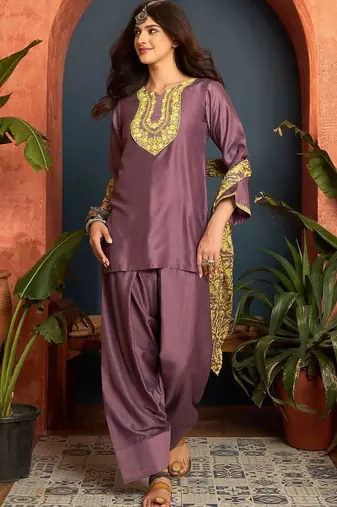 women ethnic motifs embroidered regular thread work kurta with patiala & with dupatta
