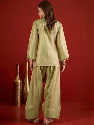 women ethnic motifs embroidered kurta wtih farshi salwar 7