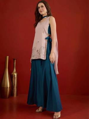 women ethnic motifs embroidered regular sequinned kurta with palazzos & with dupatta 3