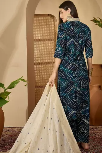 women bandhani dyed regular thread work kurta with trousers & with dupatta