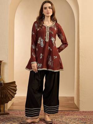 women floral printed regular kurta with farshi salwar set 2