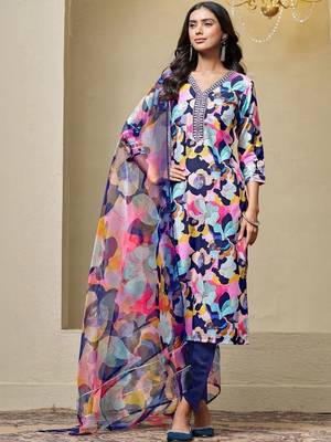 women printed regular thread work kurta with trousers & with dupatta 1