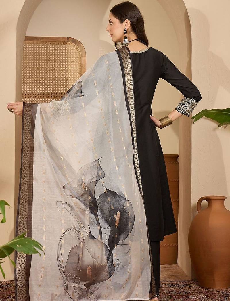 women ethnic motifs embroidered regular patchwork kurta with palazzos & with dupatta