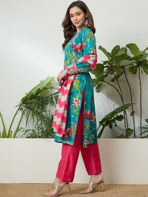 women floral printed regular thread work kurta with palazzos & with dupatta 3